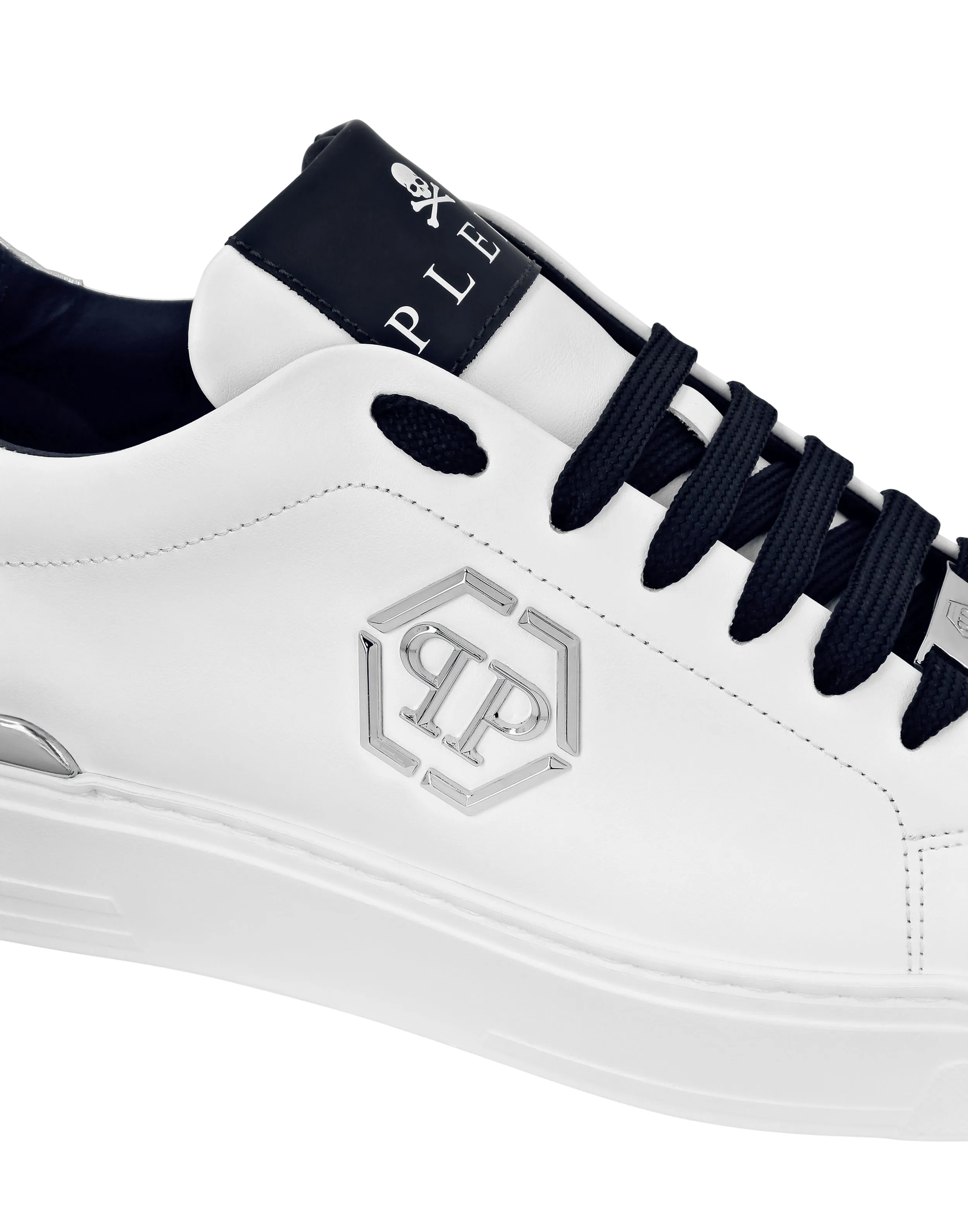 Nappa Leather Lo-Top Sneakers Hexagon