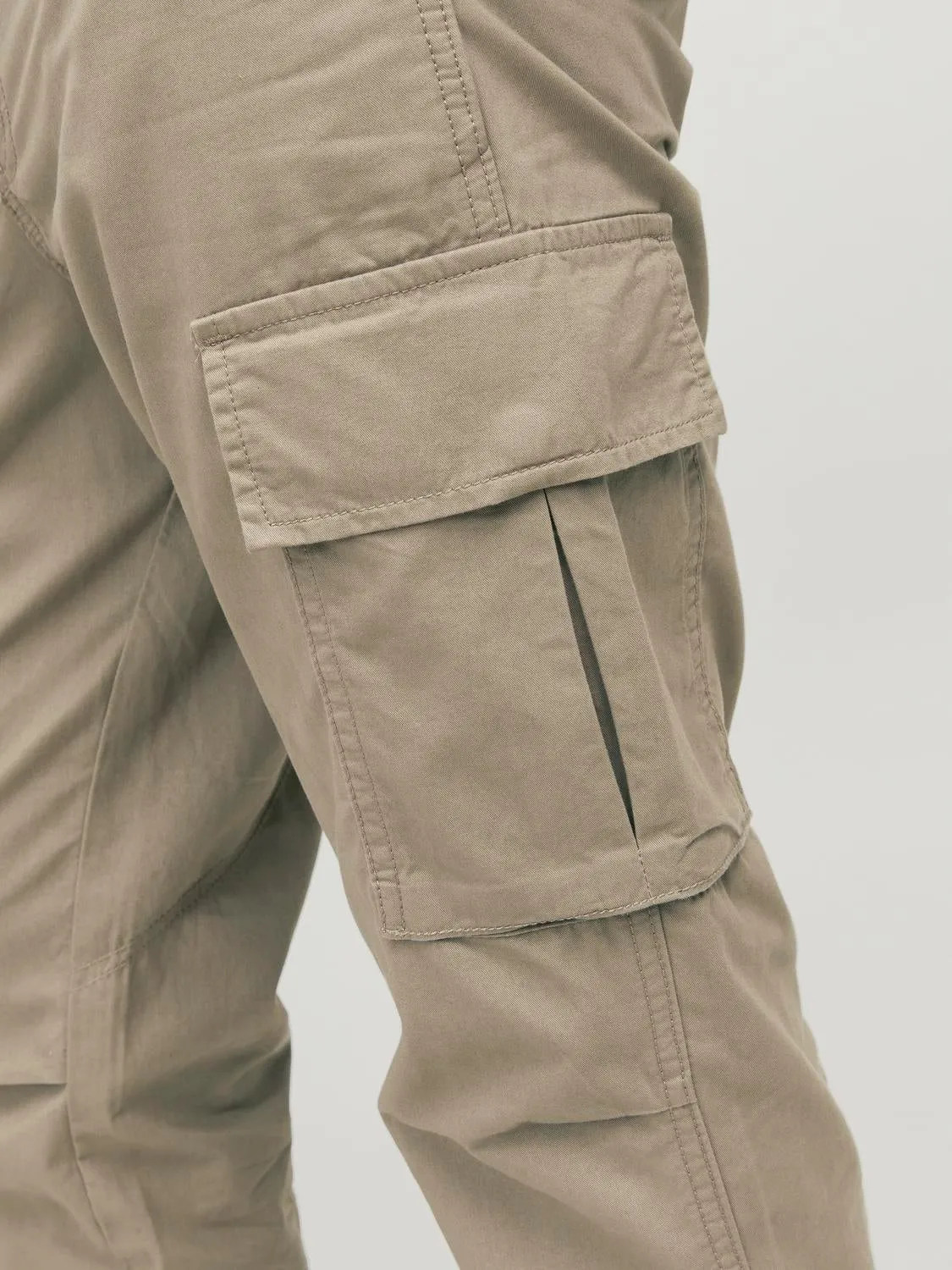 Pantalones cargo Corte carrot | Beige | Jack & Jones®