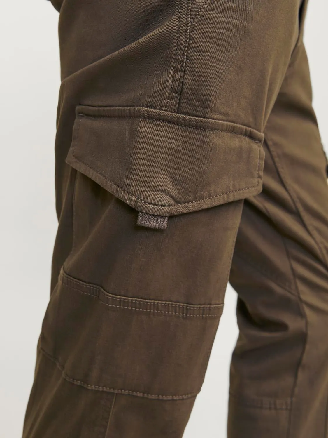 Pantalones cargo Corte slim | Marrón oscuro | Jack & Jones®