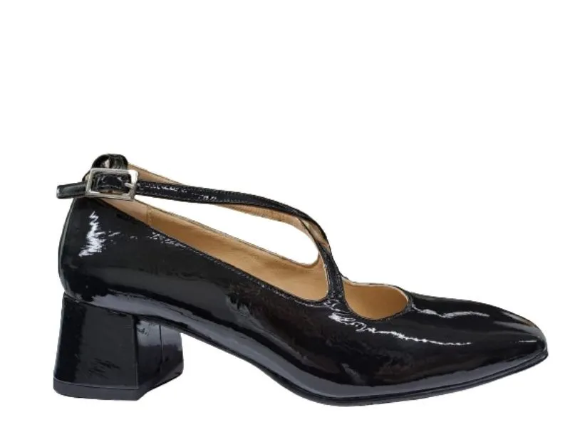 ZAPATO DE TACÓN EN PIEL CHAROL RAGAZZA CALZADOS ROLDAN EN COLOR NEGRO R5380